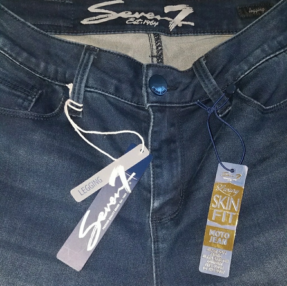 ⭐BRAND NEW⭐Seven7 Moto leggings size 10